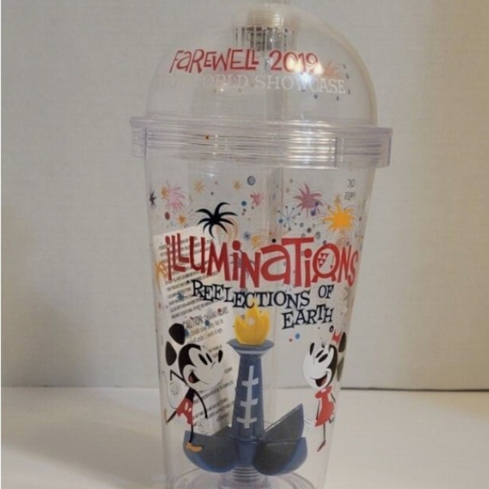 Disney EPCOT 2019 - Illuminations Farewell Tumbler